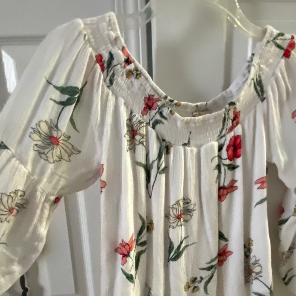 Hollister Off the Shoulder Floral Shirt